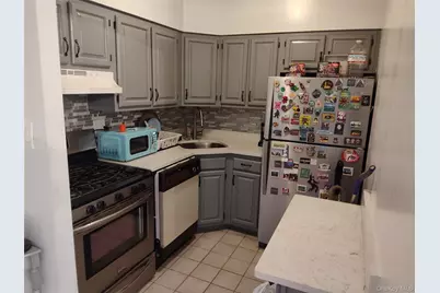69-03 242 Street #39E, Douglaston, NY 11362 - Photo 5