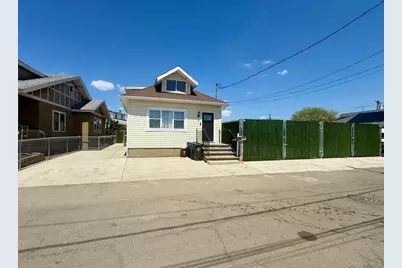 10 3 Street, Rosedale, NY 11422 - Photo 3
