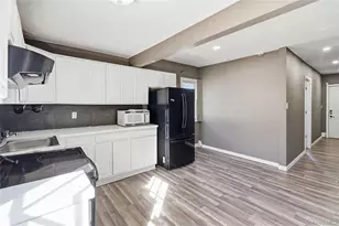94 Commonwealth Dr, Wyandanch, NY 11798 - Photo 21