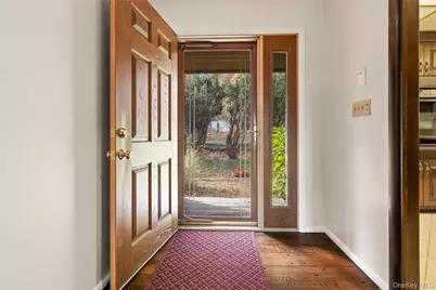 18 Laurie Court, Carmel, NY 10512 - Photo 3