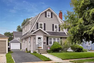 116 Oak St, Floral Park, NY 11001 - Photo 1
