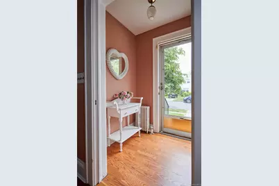 116 Oak Street, Floral Park, NY 11001 - Photo 3