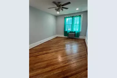 113-21 204th Street, Saint Albans, NY 11412 - Photo 9