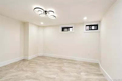 838 Troy Avenue, Brooklyn, NY 11203 - Photo 23