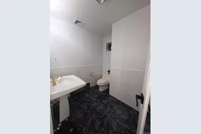 14 W 5th Road, Far Rockaway, NY 11693 - Photo 17