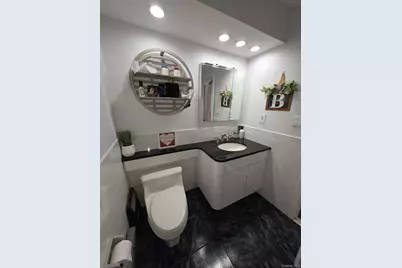 14 W 5th Road, Far Rockaway, NY 11693 - Photo 15