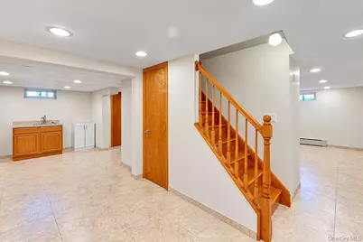 158-17 90th Street, Howard Beach, NY 11414 - Photo 17
