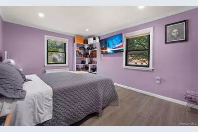57-74 246th Crescent #57-74, Douglaston, NY 11362 - Photo 27