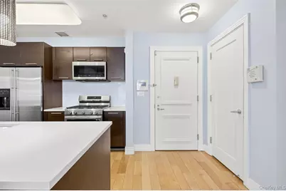 64-05 Yellowstone Boulevard #206AS, Forest Hills, NY 11375 - Photo 3
