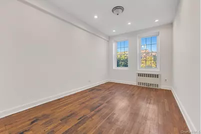 140-35 Burden Crescent #608, Briarwood, NY 11435 - Photo 5