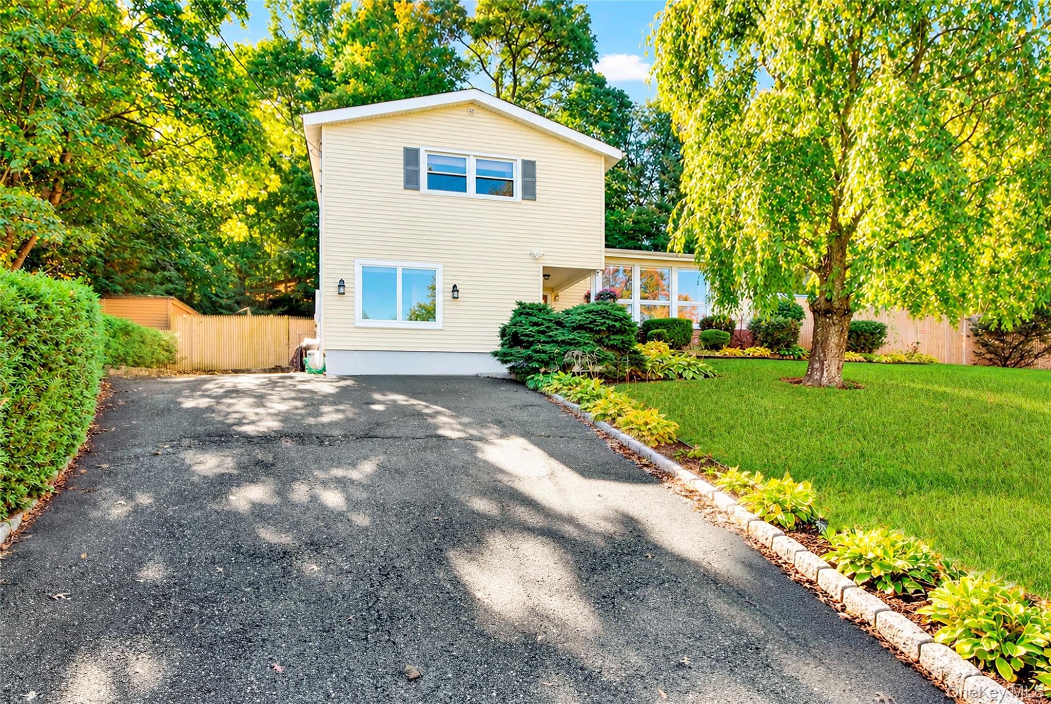 36 Lark Ave, White Plains, NY 10607 - MLS 1067078 - Coldwell Banker