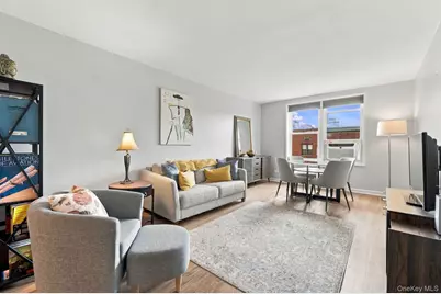 33-45 92nd Street #6K, Jackson Heights, NY 11372 - Photo 3