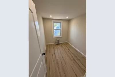 18702 Mangin Avenue, Saint Albans, NY 11412 - Photo 27