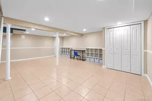 11 Elaine Dr, Sayville, NY 11782 - Photo 31