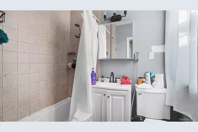 9520 127th Street, Richmond Hill, NY 11419 - Photo 5