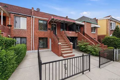 122 E 46th St, Brooklyn, NY 11203 - Photo 3