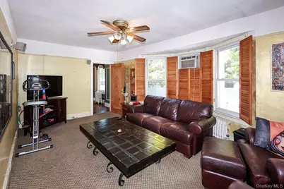 23701 Fairbury Avenue, Bellerose, NY 11426 - Photo 11