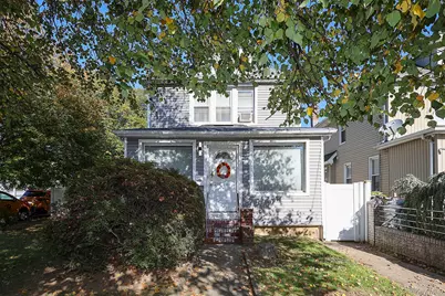 23701 Fairbury Avenue, Bellerose, NY 11426 - Photo 3
