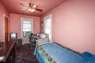 23701 Fairbury Avenue, Bellerose, NY 11426 - Photo 15