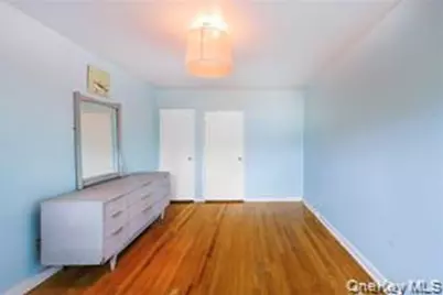 149-18 Cross Island Parkway, Whitestone, NY 11357 - Photo 9