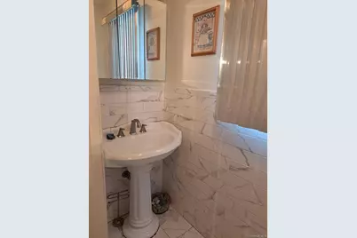 190-04 118th Avenue, Saint Albans, NY 11412 - Photo 7