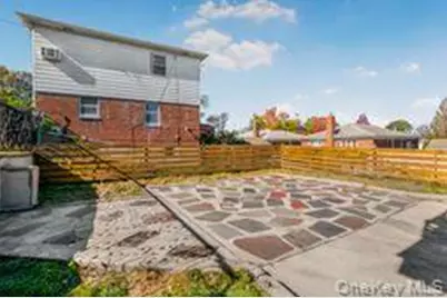 13-18 154th Street, Whitestone, NY 11357 - Photo 9
