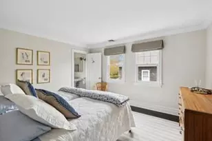 97 Pelletreau St, Southampton, NY 11968 - Photo 15