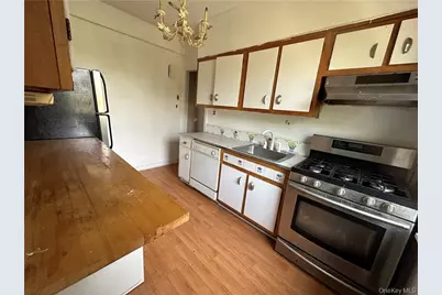 17506 Devonshire Boulevard #4C, Jamaica, NY 11432 - Photo 3