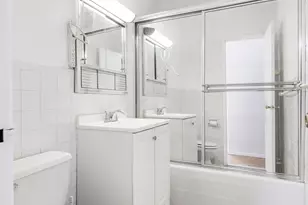 40 Brighton 1st Rd, Brooklyn, NY 11235 - Photo 11