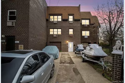 236 Meagher Avenue, Bronx, NY 10465 - Photo 1