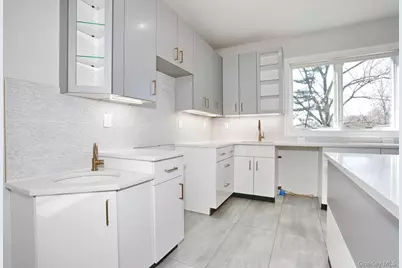 8 Neil Road #213, Spring Valley, NY 10977 - Photo 13