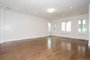 8 Neil Rd, Spring Valley, NY 10977 - Photo 9