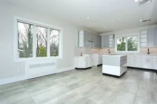 8 Neil Rd, Spring Valley, NY 10977 - Photo 13