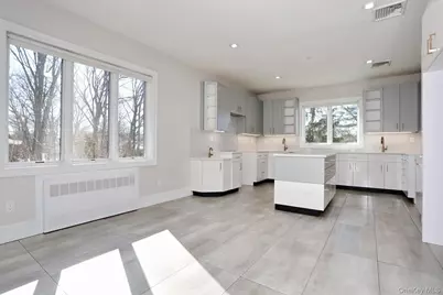 8 Neil Road #213, Spring Valley, NY 10977 - Photo 11