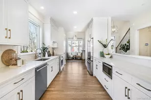 2040 Crompond Road Rd, Yorktown Heights, NY 10598 - Photo 5