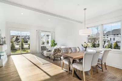 2040 Crompond Road #12, Yorktown Heights, NY 10598 - Photo 9