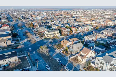 208 Franklin Boulevard, Long Beach, NY 11561 - Photo 39