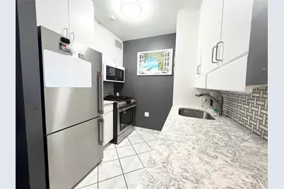 27010 Grand Central Parkway #32M, Floral Park, NY 11005 - Photo 3