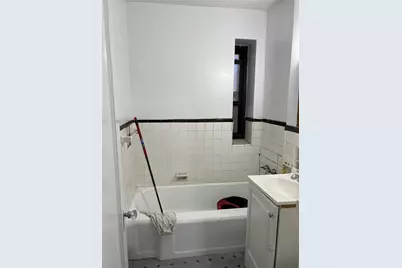 35-35 75th Street       Apartment 127 Street #127, Jackson Heights, NY 11372 - Photo 25