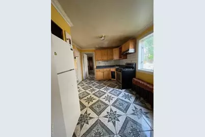 817 Southard Street, Baldwin, NY 11510 - Photo 5