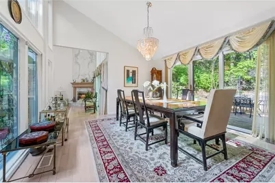 45 Bristol Drive, Manhasset, NY 11030 - Photo 9