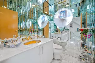 45 Bristol Dr, Manhasset, NY 11030 - Photo 13