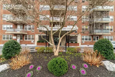 385 McLean Avenue #9A, Yonkers, NY 10705 - Photo 1