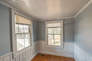 213 Maiden Ln, Port Jefferson, NY 11777 - Photo 29