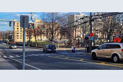 114 Lincoln Avenue, New Rochelle, NY 10801 - Photo 27