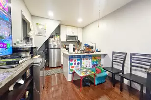 110-39 156th St, Jamaica, NY 11433 - Photo 13