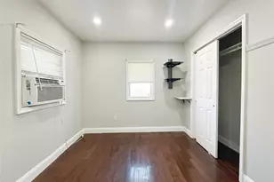 110-39 156th St, Jamaica, NY 11433 - Photo 5