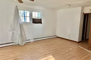 181 Cypress Dr, Mastic Beach, NY 11951 - Photo 9