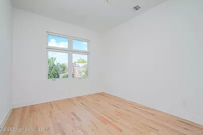 416 Alter Avenue, New York, NY 10305 - Photo 15