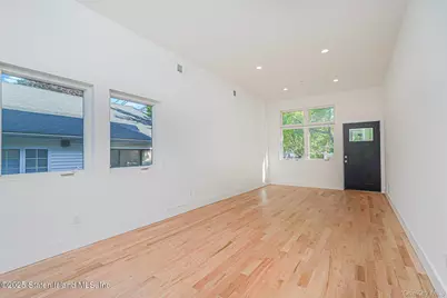 416 Alter Avenue, New York, NY 10305 - Photo 9